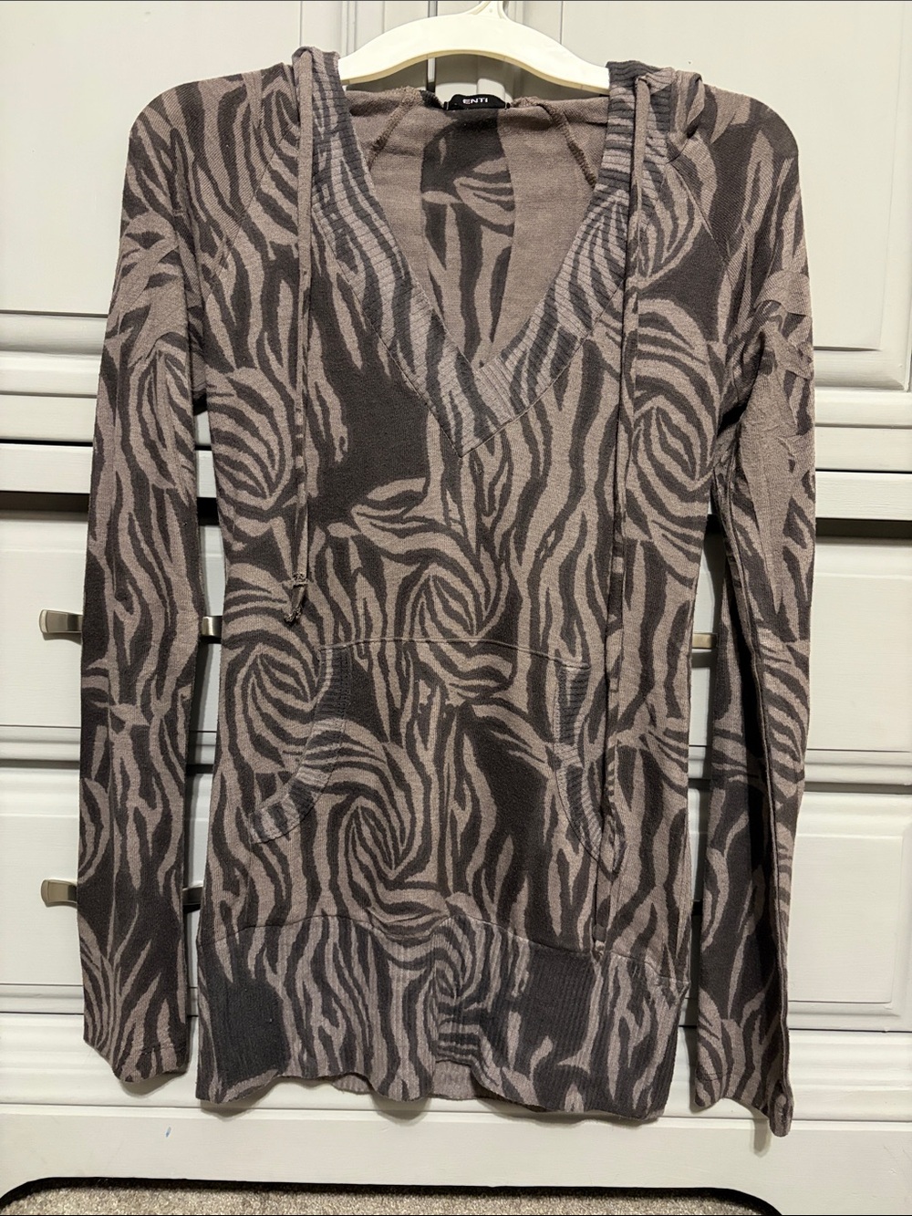 Women's Hooded Zebra-Print Pullover Sweater - Grey